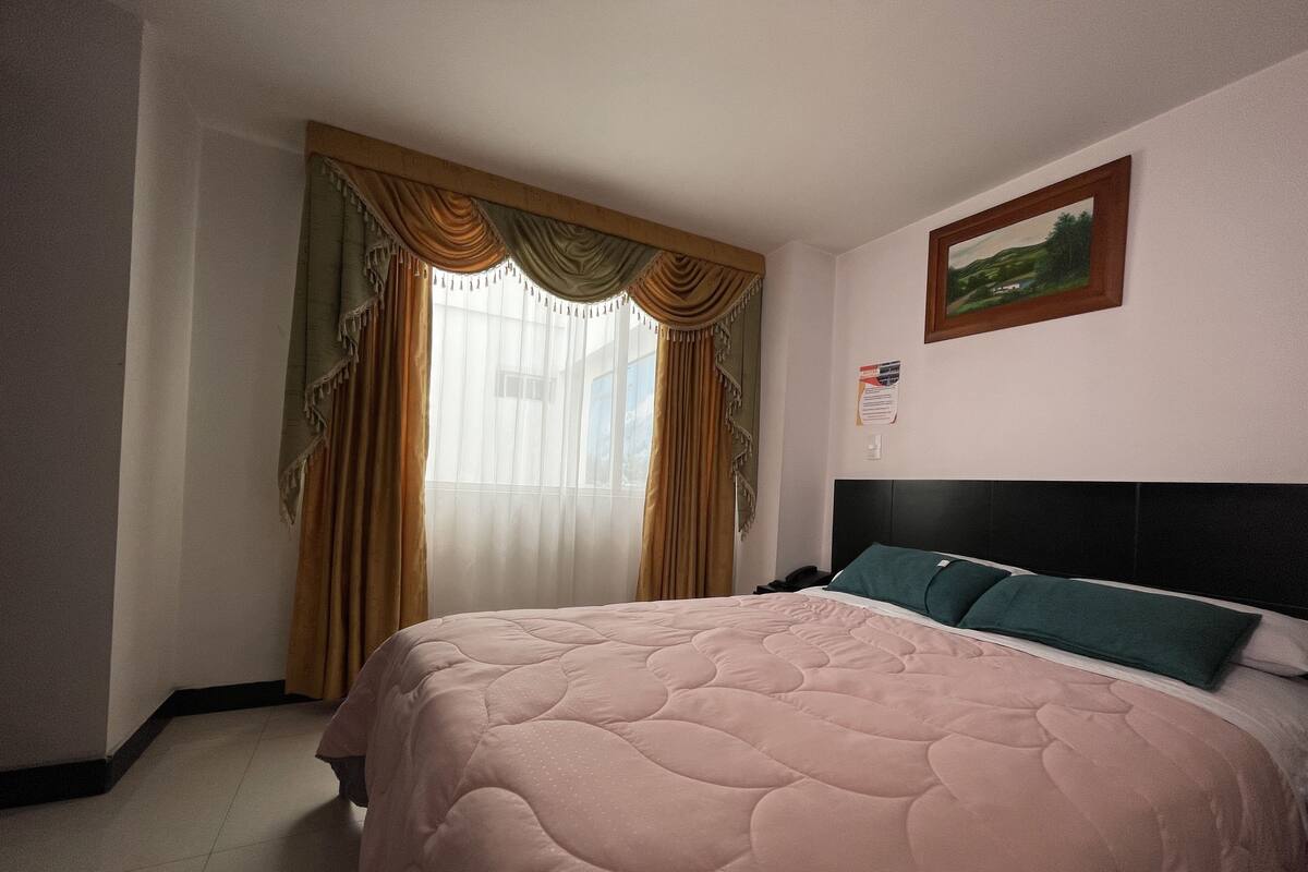 Economy-Doppelzimmer | Schreibtisch, kostenloses WLAN, Bettwäsche