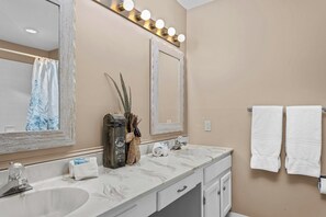 Towels, soap, shampoo, toilet paper