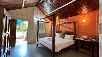 Superior Room | Individually furnished, desk, laptop workspace, free WiFi
