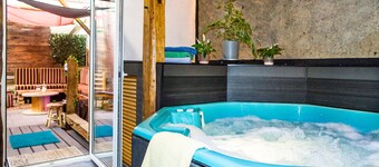   Premium Stay Academy - Luxus-Ferienwohnungen mit Erlebnis