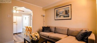 Cozy 3 Bedroom Hideaway Cottage Minutes From The Falls & Complimentary Breakfast