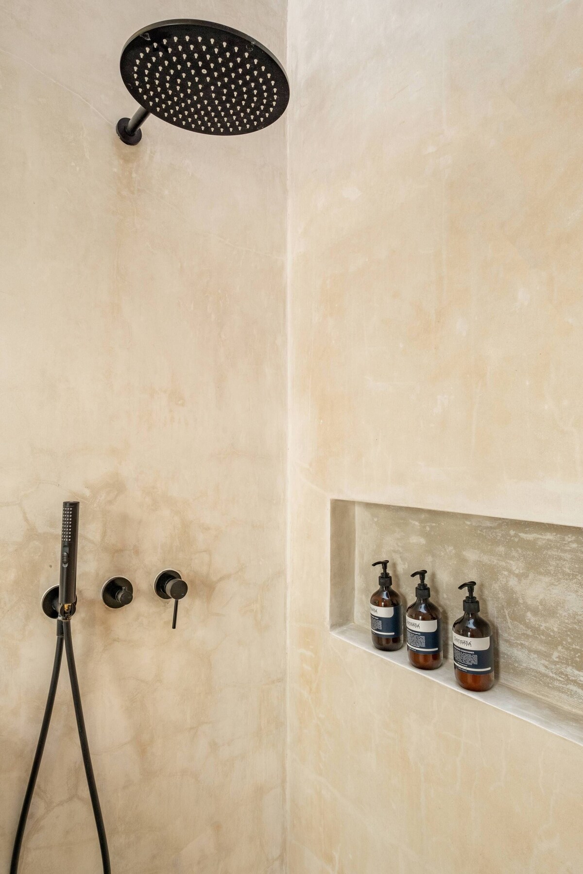 Villa, 1 Bedroom | Bathroom | Shower, free toiletries, hair dryer, towels