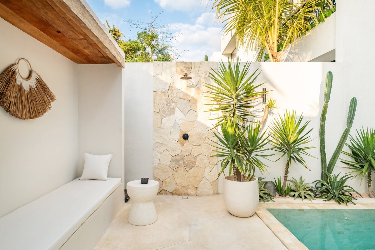 Outdoor banquet area