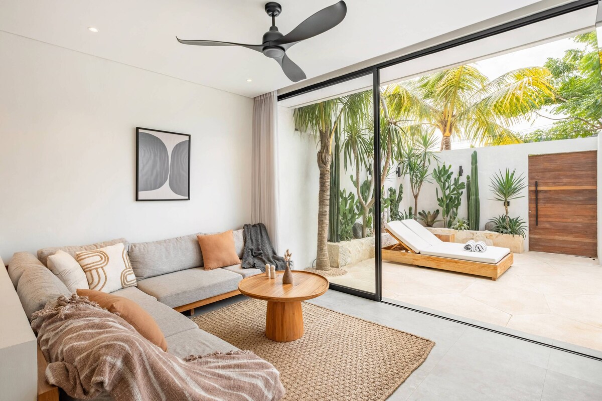 Villa, 1 Bedroom | Living room | 50-inch TV with cable channels