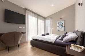 3 bedrooms, Internet