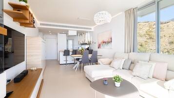 Televisión y estéreo