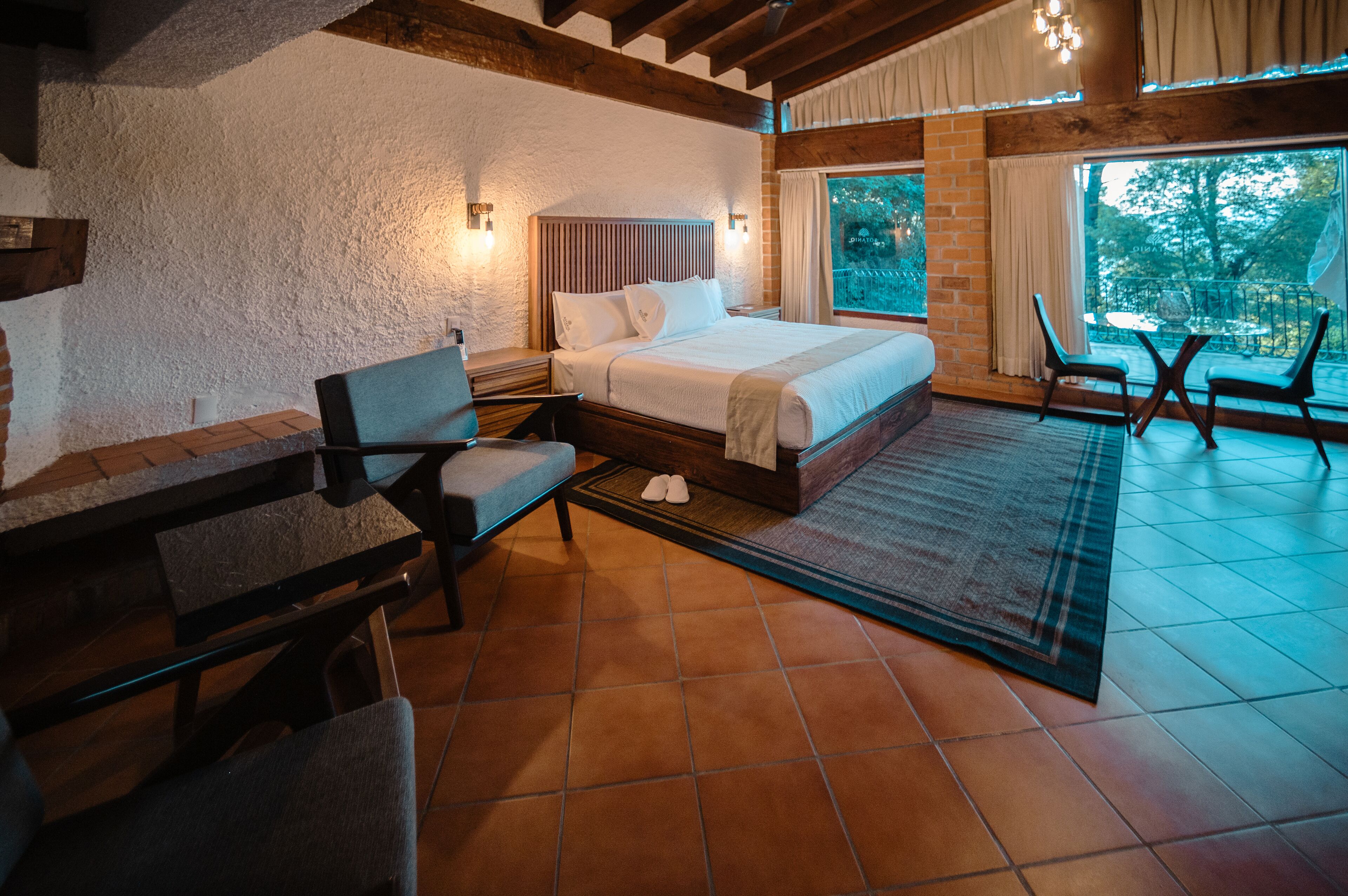 Ropa de cama de alta calidad, cubrecamas y colchones con pillow-top 