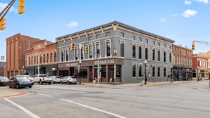 A historic building with a ground-floor steakhouse and a second-floor restaurant. - Welcome to the Boar's Nest, walking distance to Noblesville town square  (Noblesville)
