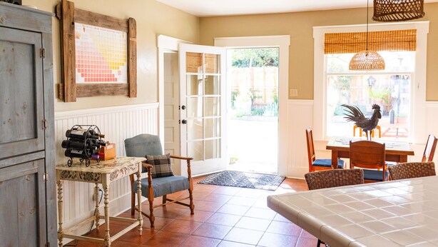 Unclassified image, 1 of 14, button - Cozy Home on Vine Street  (Paso Robles)