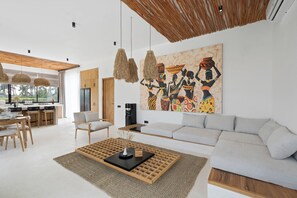 Ảnh chưa phân loại, 5 trong số 36 ảnh, nút
