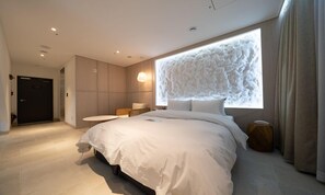 Decoración personalizada, muebles diferentes y wifi gratis 