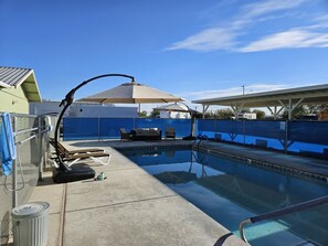 Pool - Western Themed Tiny Homes/Cabins (Quartzsite)