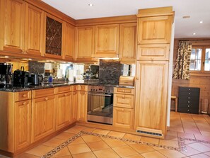 Fridge, microwave, oven, dishwasher - Chalet Pfingstrose by Interhome (Grindelwald)