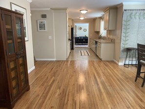 Interior -  Gracious 3-bedroom Pebble Beach Home in Quiet, Convenient Wooded Area (Del Monte Forest)