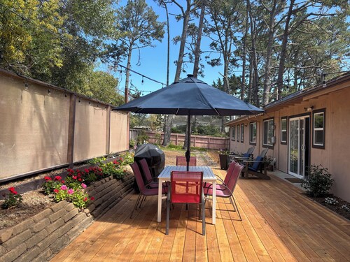  Gracious 3-bedroom Pebble Beach Home in Quiet, Convenient Wooded Area