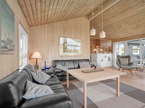 TV, fireplace, DVD player - "Rosemari" - 260m from the sea by Interhome (Saltum)