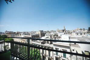 Property grounds - One Bedroom Apartment (LECCE)