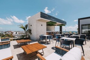 Property grounds - Cozy Studio, Walk to Beach, Rooftop Pool & Lounge (Playa del Carmen)
