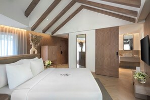 Casa de campo de lujo, chimenea | Ropa de cama de alta calidad, edredón y camas con efecto memoria 