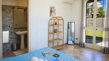 5 camere, Wi-Fi gratuito, lenzuola