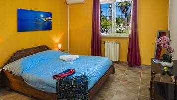 5 chambres, Wi-Fi gratuit, draps fournis