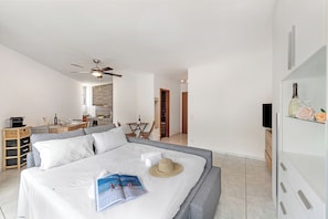 Familiestudio, fjellutsikt (Torre di Locarno) | Sengetøy
