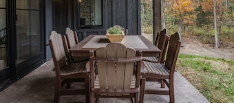 Among the Oaks: Newly built Luxury home with game room, wooded setting overlooking Seneca lake