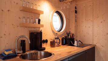 Fridge, stovetop, cookware/dishes/utensils