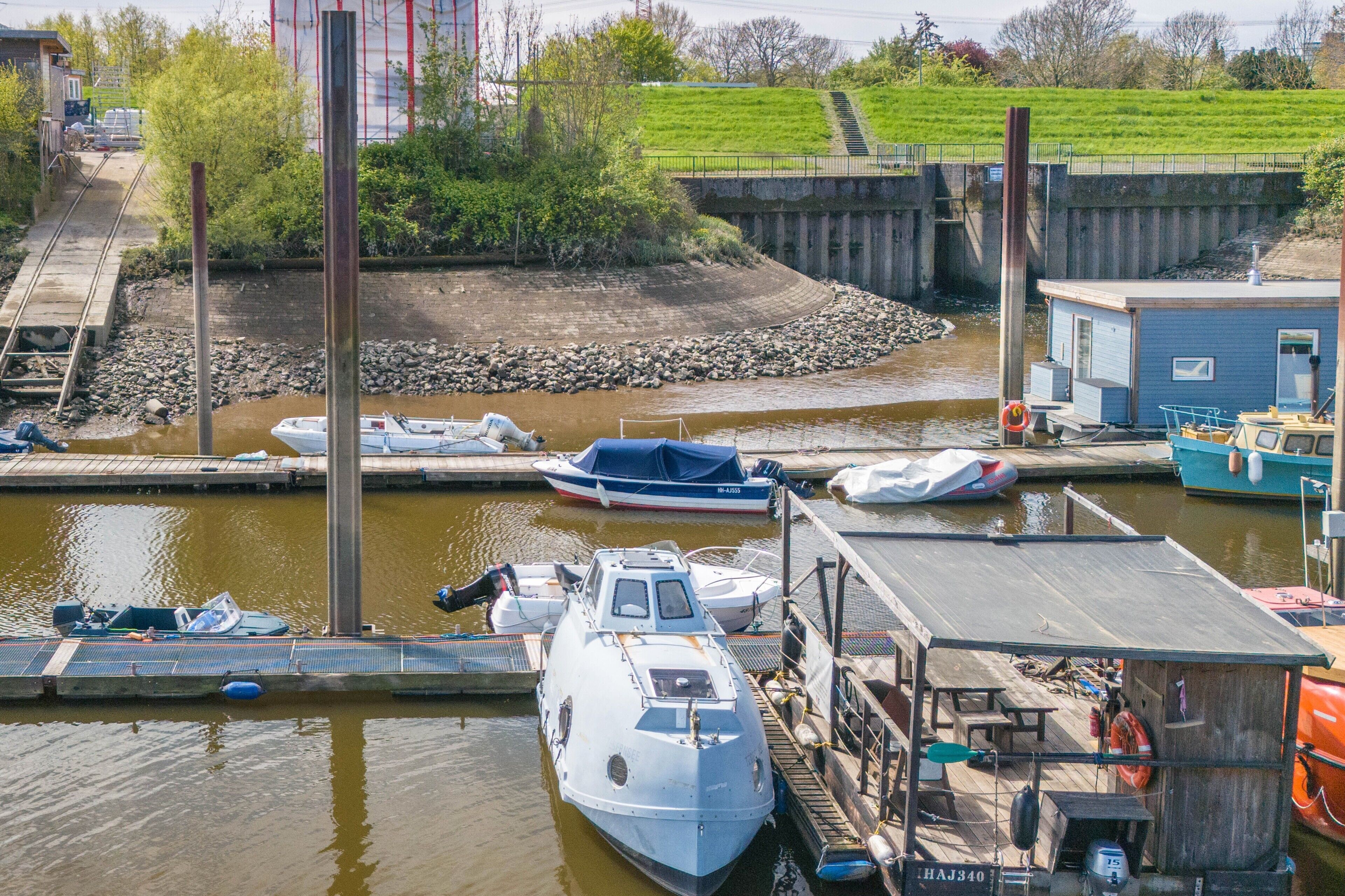 Marina/club náutico