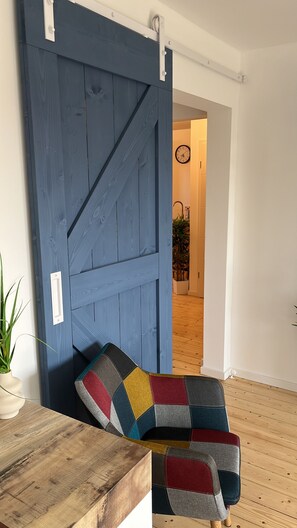 Interior - Apartment 'Reni's Ferienwohnung' with Balcony and Wi-Fi (Leverkusen)