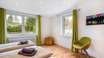 3 habitaciones, wifi gratis, ropa de cama y acceso para silla de ruedas