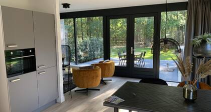 Ferienhaus in waldreicher Umgebung