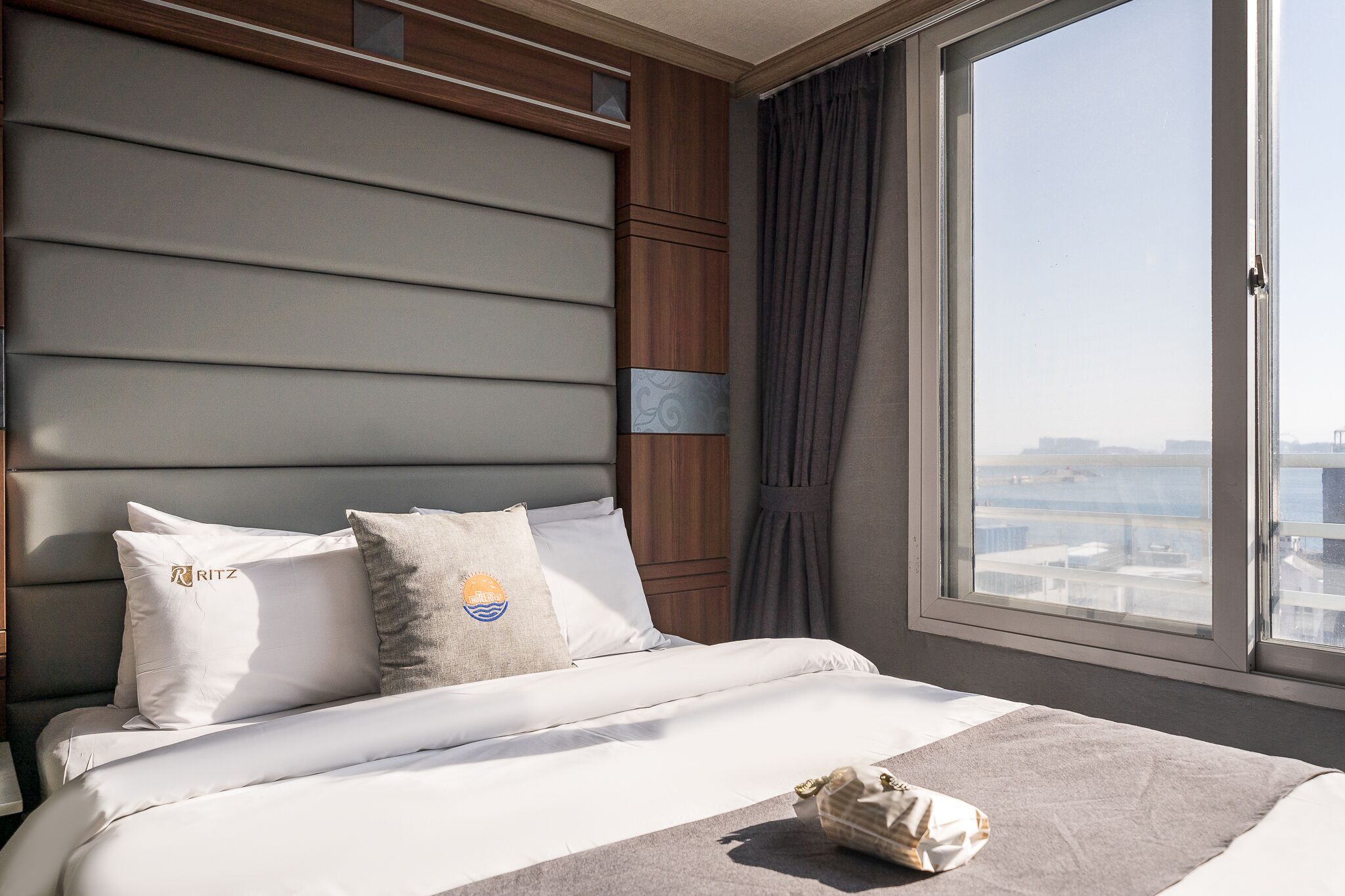 Premium Double Room, 1 Double Bed, Harbor View | Premium bedding, soundproofing, free WiFi, bed sheets