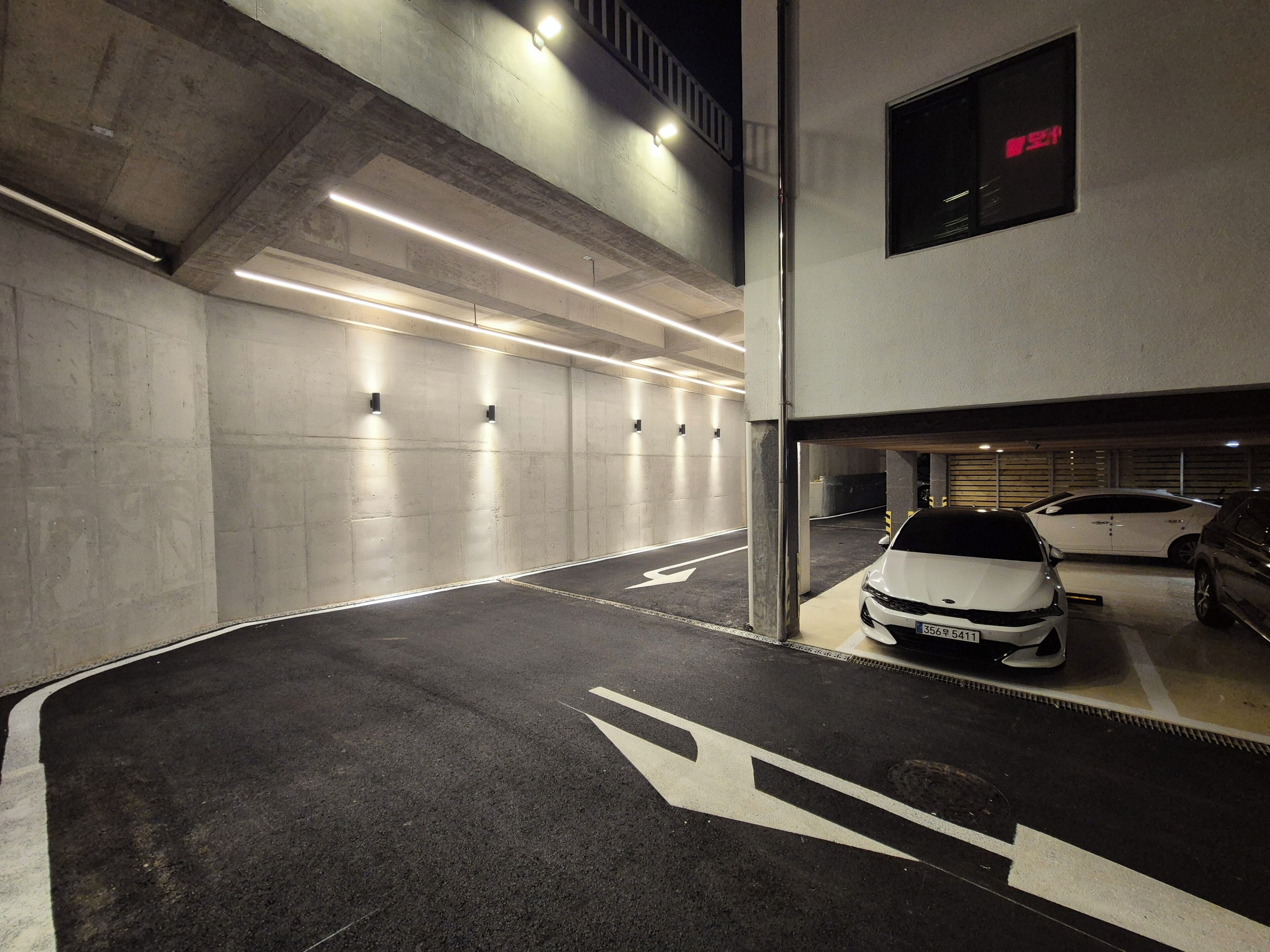 Free self-parking, free valet parking