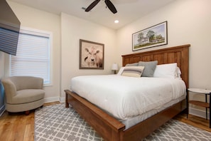 4 bedrooms, iron/ironing board, travel crib, WiFi