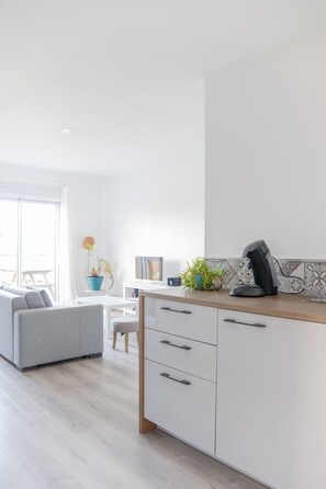 Interior - Roscaroc Enez Karn - Nice T2 sea view near the bea (Ploudalmézeau)