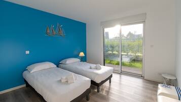 3 chambres, fer et planche Ă repasser, Wi-Fi gratuit, draps fournis