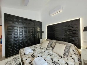 3 bedrooms, iron/ironing board, travel cot, free WiFi