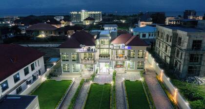 The city Block Apartment