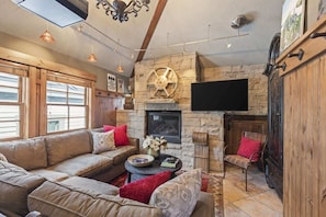 TV, fireplace, offices