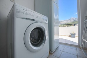 Living area - Euphoria Cretan Living (Viannos)