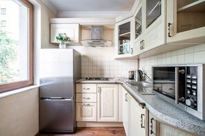 Private kitchen - RentPlanet - Apartament Łaciarska (Wroclaw)