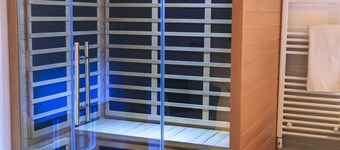 THE SECRET SUITE - FIRST "Lake Endine"