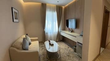 Junior Suite | Living area