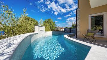 Family House, Multiple Bedrooms (Casa Dika Pool & Lounge) | Pool | Seasonal outdoor pool