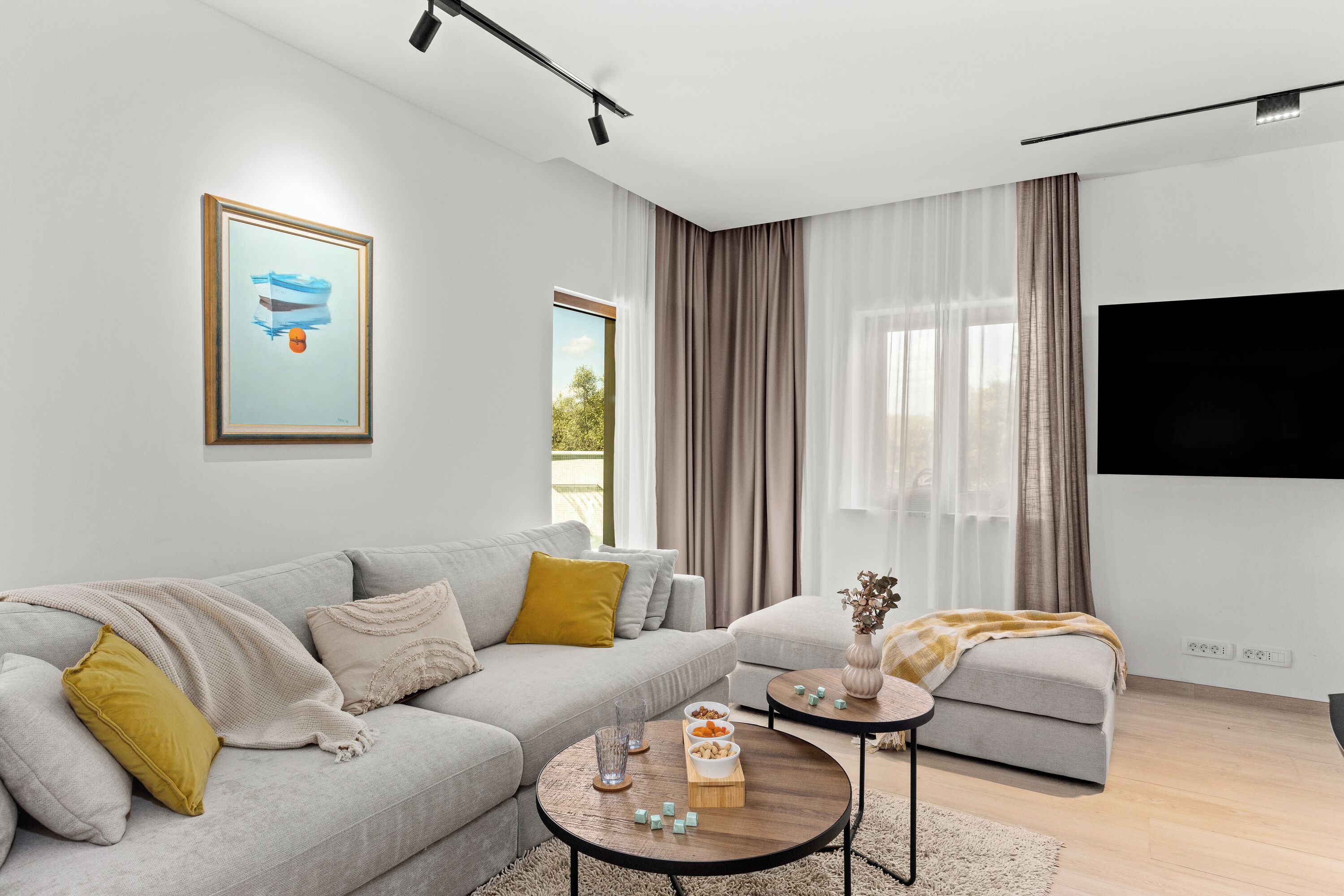 Family House, Multiple Bedrooms (Casa Dika Pool & Lounge) | Living area