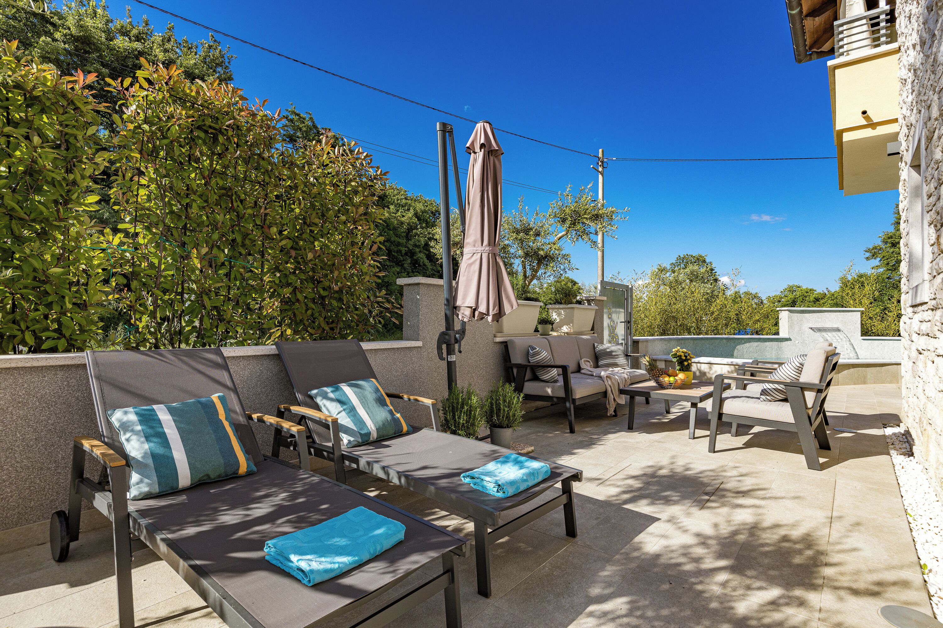 Family House, Multiple Bedrooms (Casa Dika Pool & Lounge) | Terrace/patio