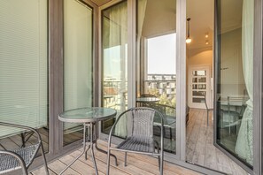 컴포트 스튜디오 | 발코니