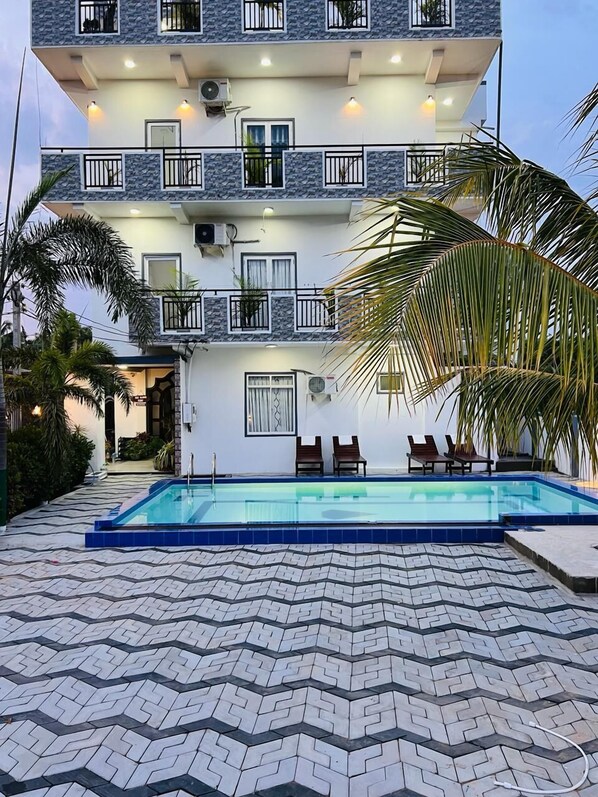 Front of property - Blue Diamond Resort (Trincomalee)