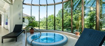 Valley View 4 Bedroom Lodge 1